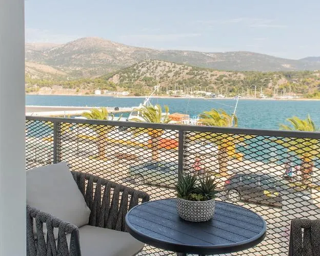 Chelmis Sea Front - Atlantis 아르고스톨리온