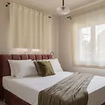 Chelmis Sea Front - Atlantis Apartment *