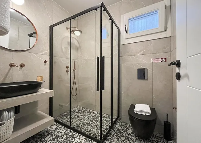 Apartment Chelmis Sea Front - Atlantis